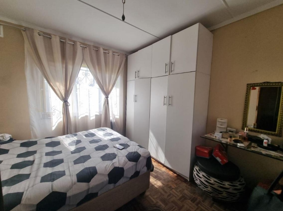 4 Bedroom Property for Sale in Kharwastan KwaZulu-Natal