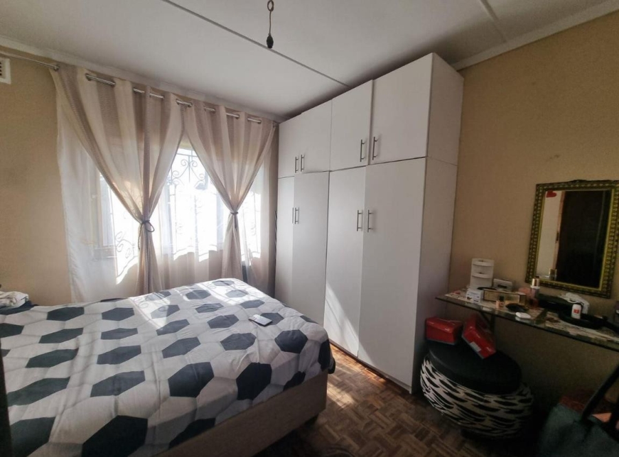 4 Bedroom Property for Sale in Kharwastan KwaZulu-Natal