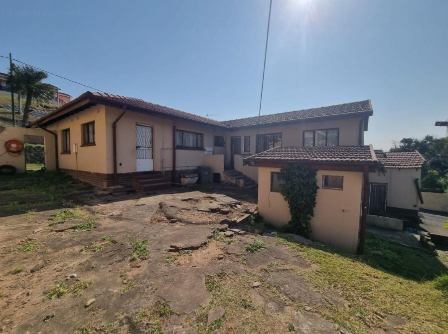 4 Bedroom Property for Sale in Kharwastan KwaZulu-Natal
