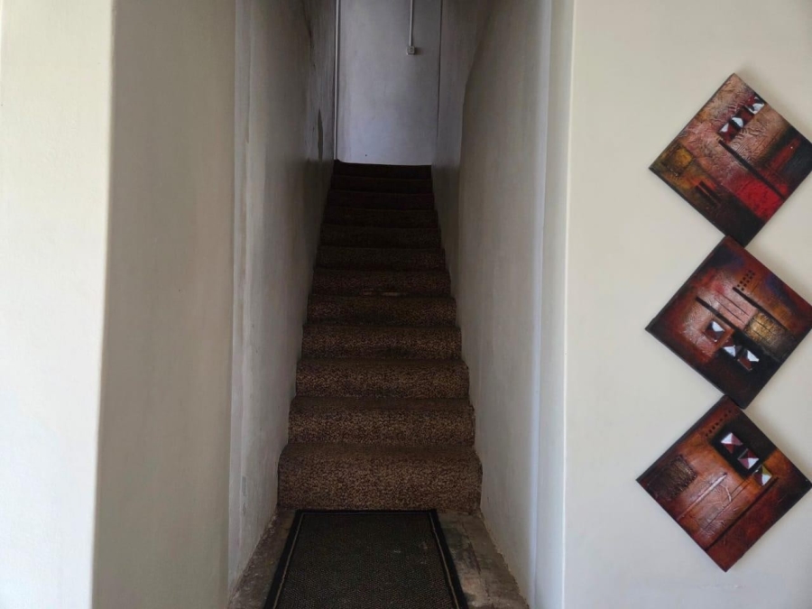 5 Bedroom Property for Sale in Moorton KwaZulu-Natal