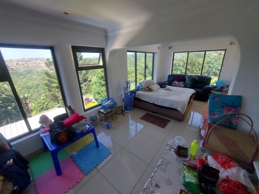 4 Bedroom Property for Sale in Silverglen KwaZulu-Natal