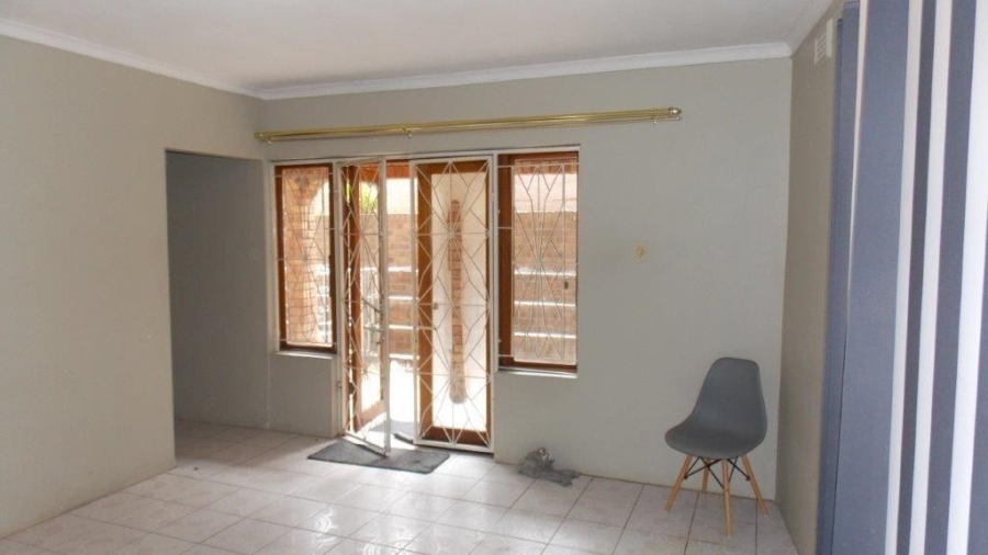 5 Bedroom Property for Sale in Havenside KwaZulu-Natal