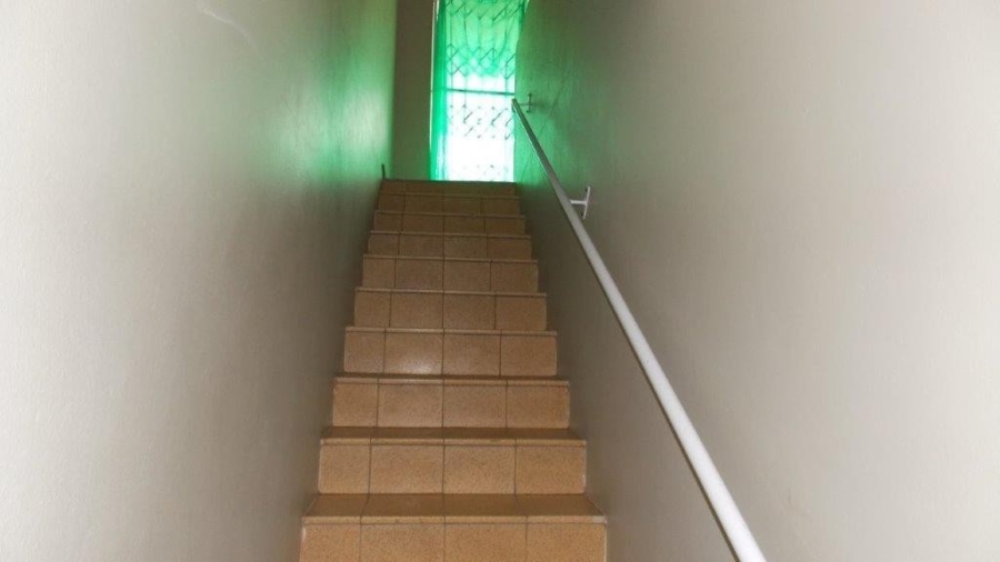 5 Bedroom Property for Sale in Havenside KwaZulu-Natal