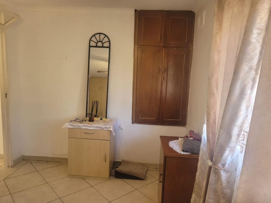 To Let 2 Bedroom Property for Rent in Arena Park KwaZulu-Natal
