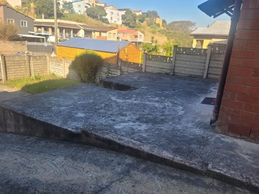 To Let 2 Bedroom Property for Rent in Arena Park KwaZulu-Natal