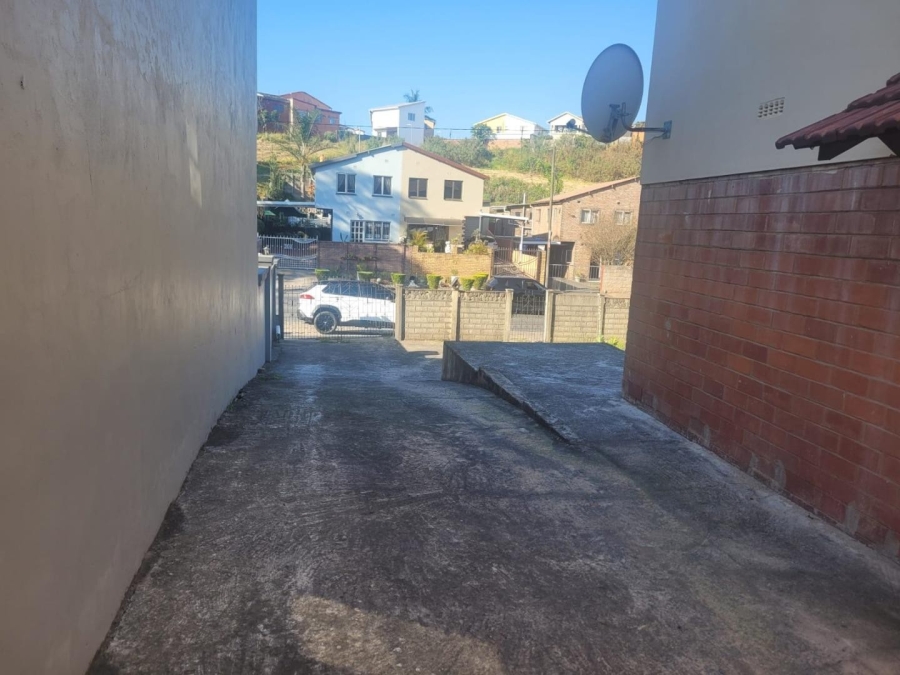 To Let 2 Bedroom Property for Rent in Arena Park KwaZulu-Natal