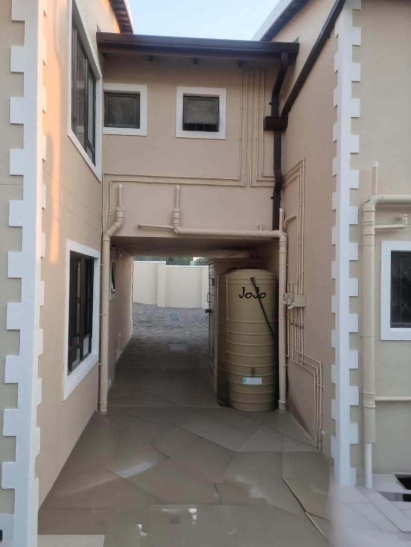 To Let 3 Bedroom Property for Rent in Clayfield KwaZulu-Natal