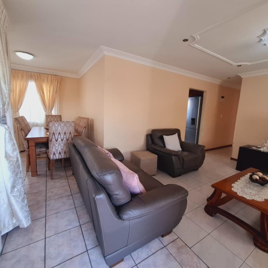 3 Bedroom Property for Sale in Newlands East KwaZulu-Natal