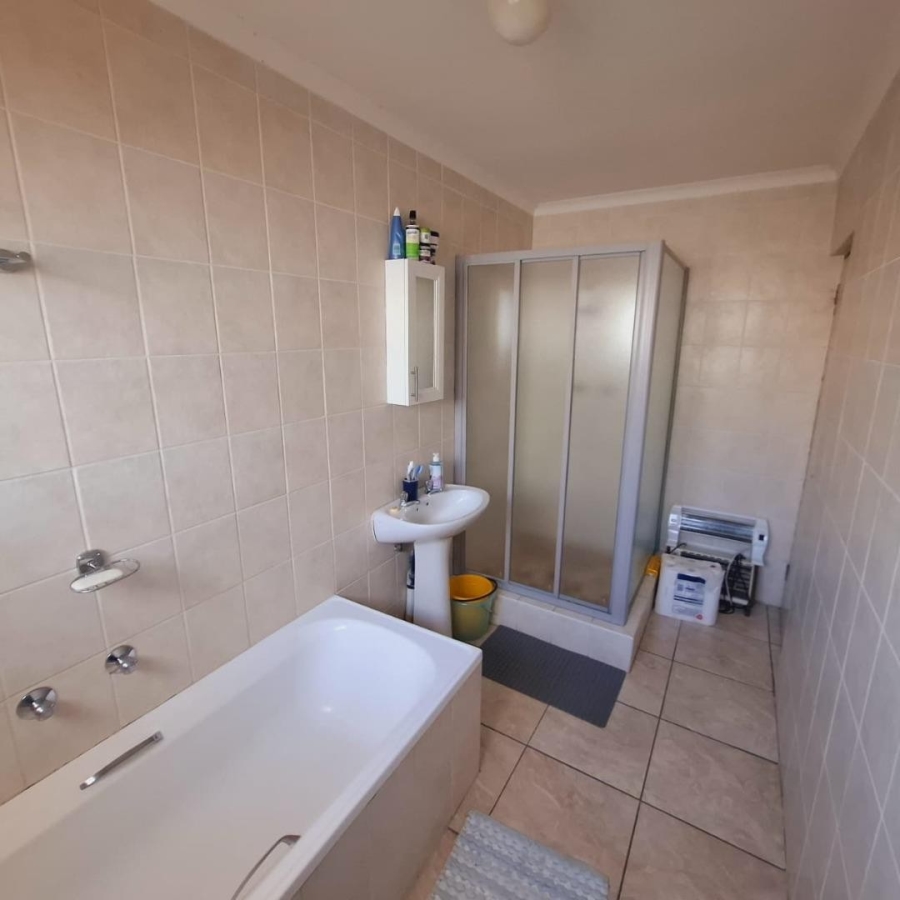 3 Bedroom Property for Sale in Newlands East KwaZulu-Natal