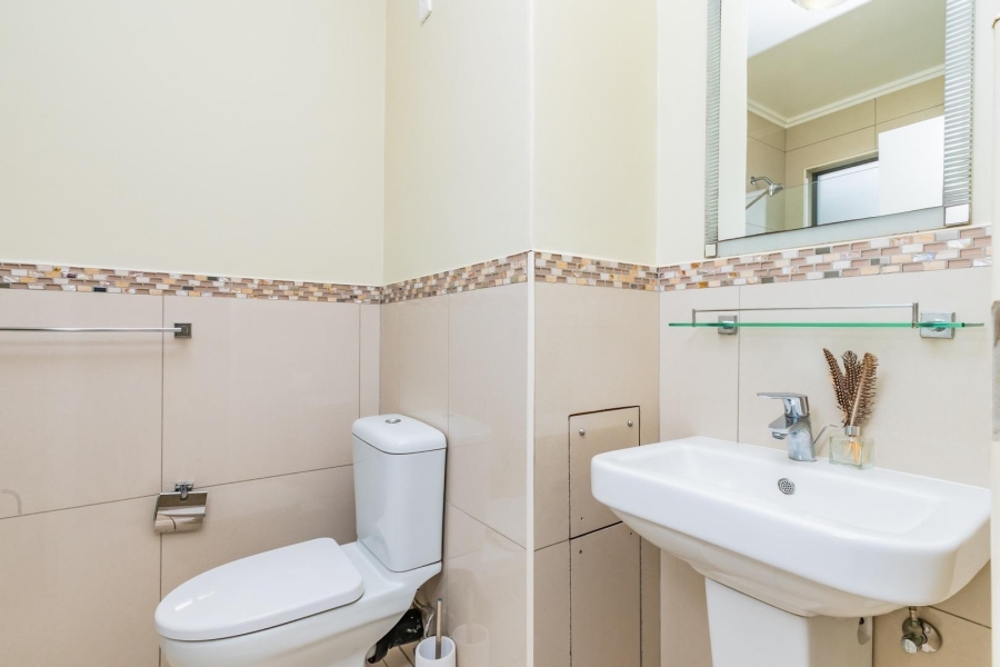 2 Bedroom Property for Sale in Umhlanga KwaZulu-Natal