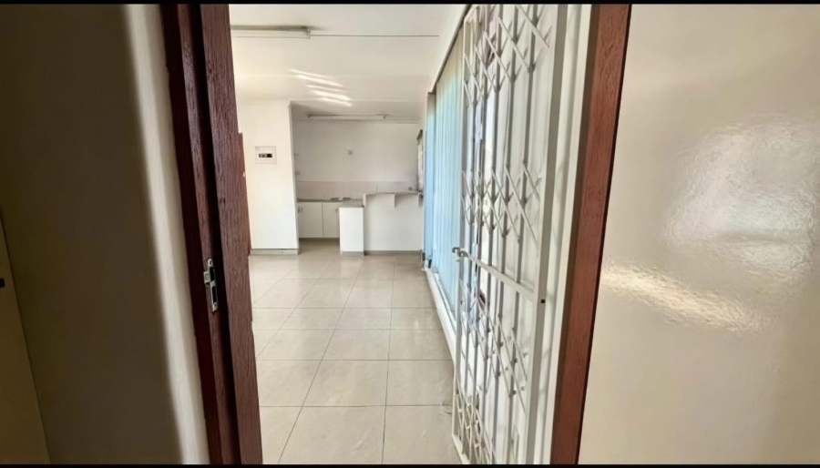 6 Bedroom Property for Sale in Malvern KwaZulu-Natal