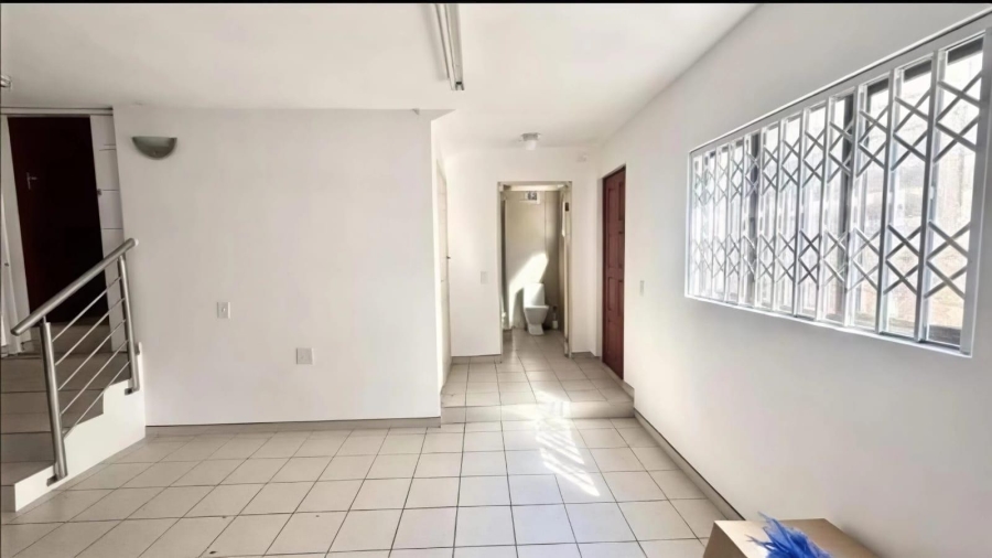 6 Bedroom Property for Sale in Malvern KwaZulu-Natal