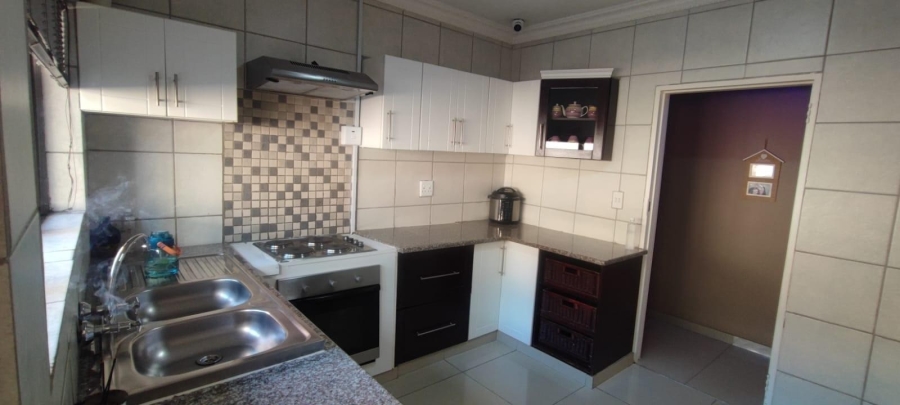 3 Bedroom Property for Sale in Escombe KwaZulu-Natal