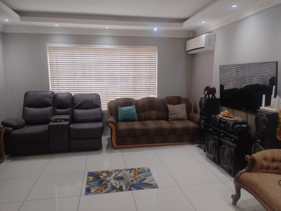 3 Bedroom Property for Sale in Escombe KwaZulu-Natal