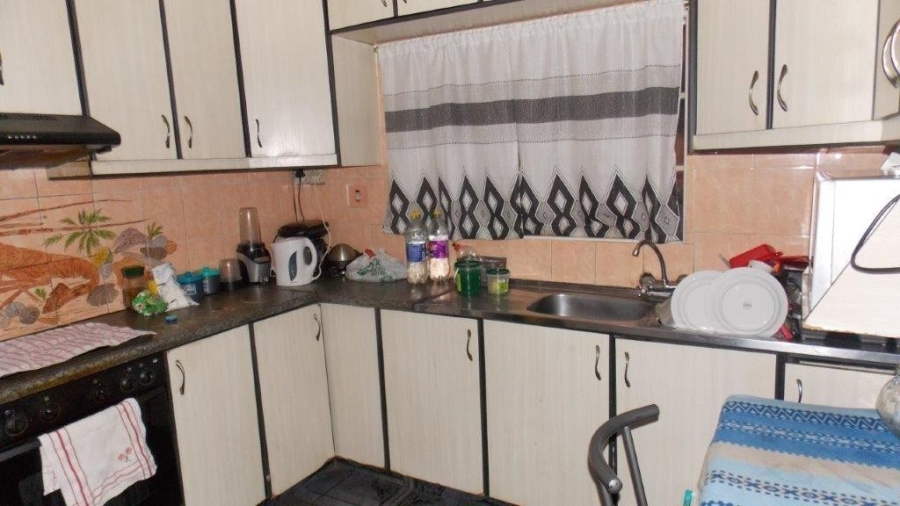 4 Bedroom Property for Sale in Risecliff KwaZulu-Natal