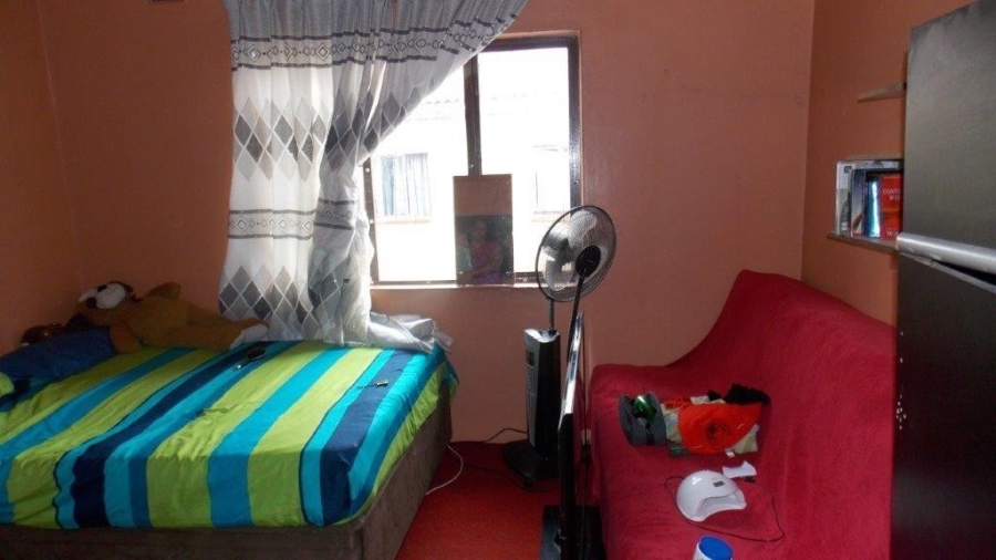 4 Bedroom Property for Sale in Risecliff KwaZulu-Natal