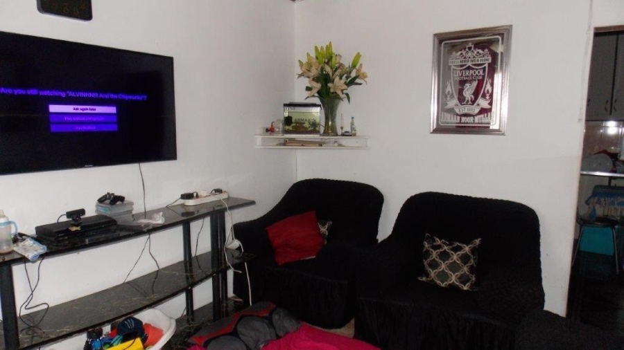 4 Bedroom Property for Sale in Risecliff KwaZulu-Natal
