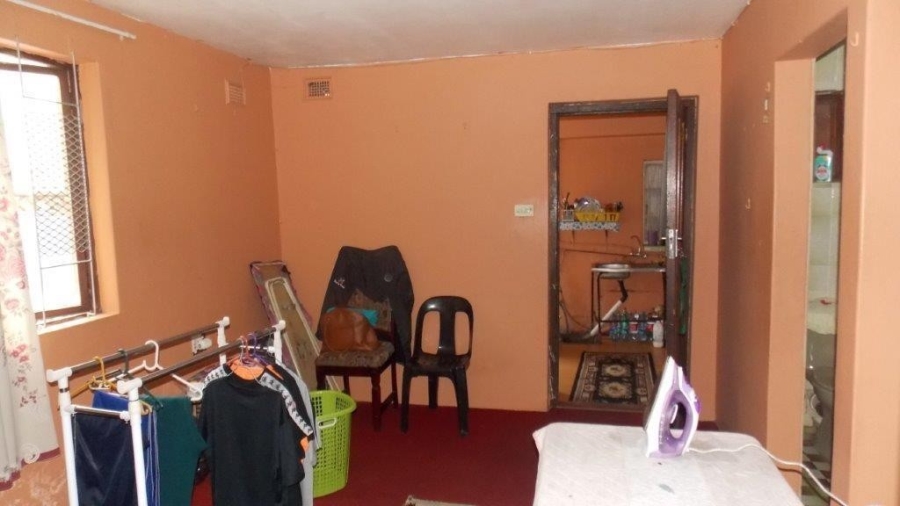 4 Bedroom Property for Sale in Risecliff KwaZulu-Natal