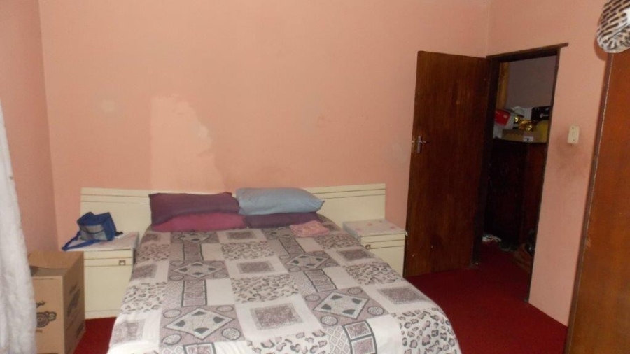 4 Bedroom Property for Sale in Risecliff KwaZulu-Natal