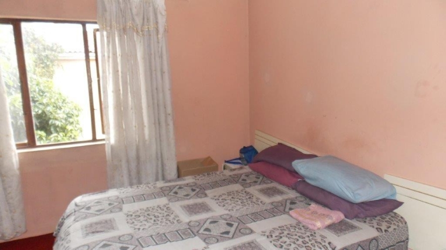 4 Bedroom Property for Sale in Risecliff KwaZulu-Natal