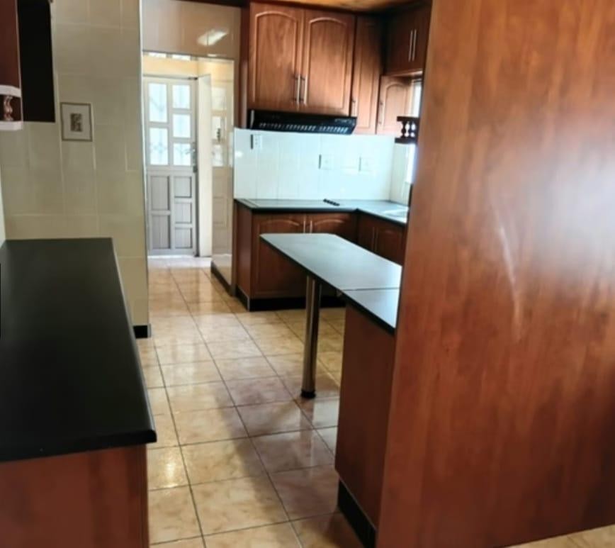 4 Bedroom Property for Sale in Risecliff KwaZulu-Natal