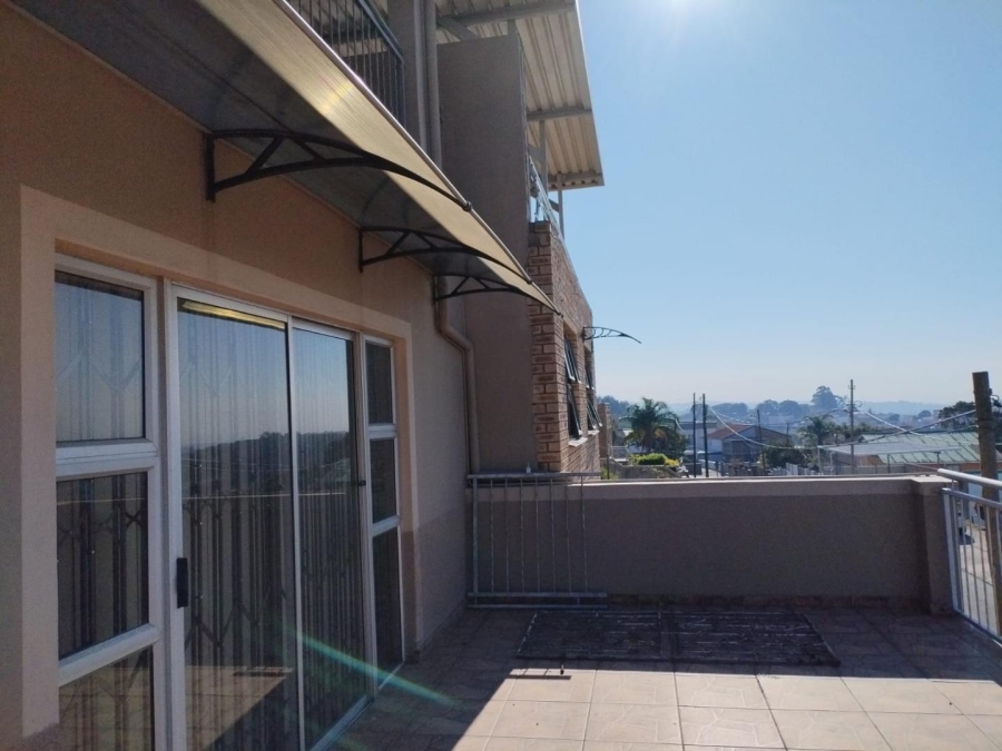 4 Bedroom Property for Sale in Risecliff KwaZulu-Natal