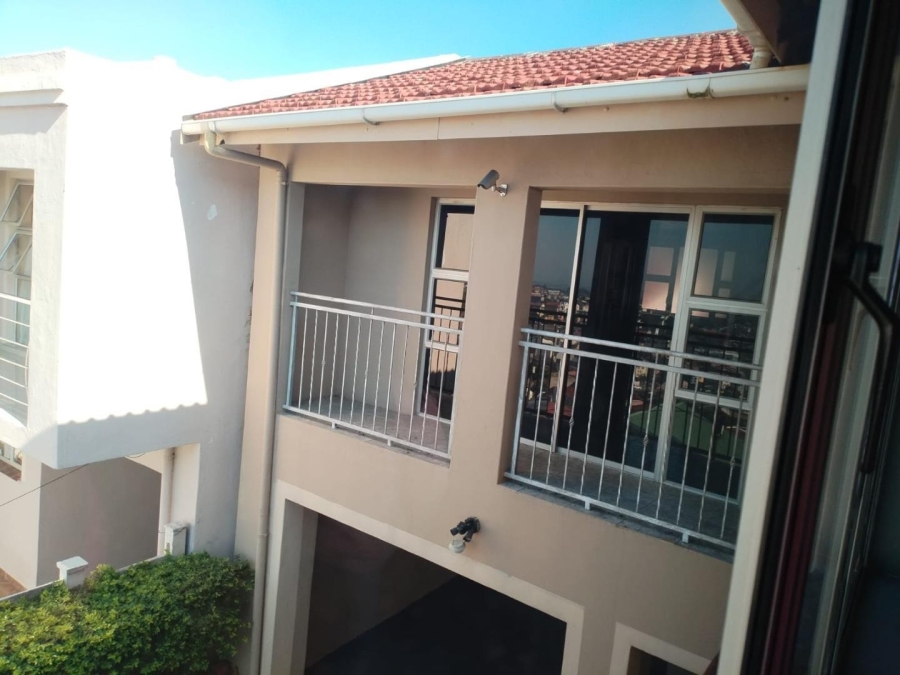 4 Bedroom Property for Sale in Risecliff KwaZulu-Natal