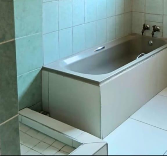 4 Bedroom Property for Sale in Risecliff KwaZulu-Natal