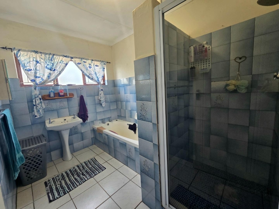 3 Bedroom Property for Sale in Northdene KwaZulu-Natal