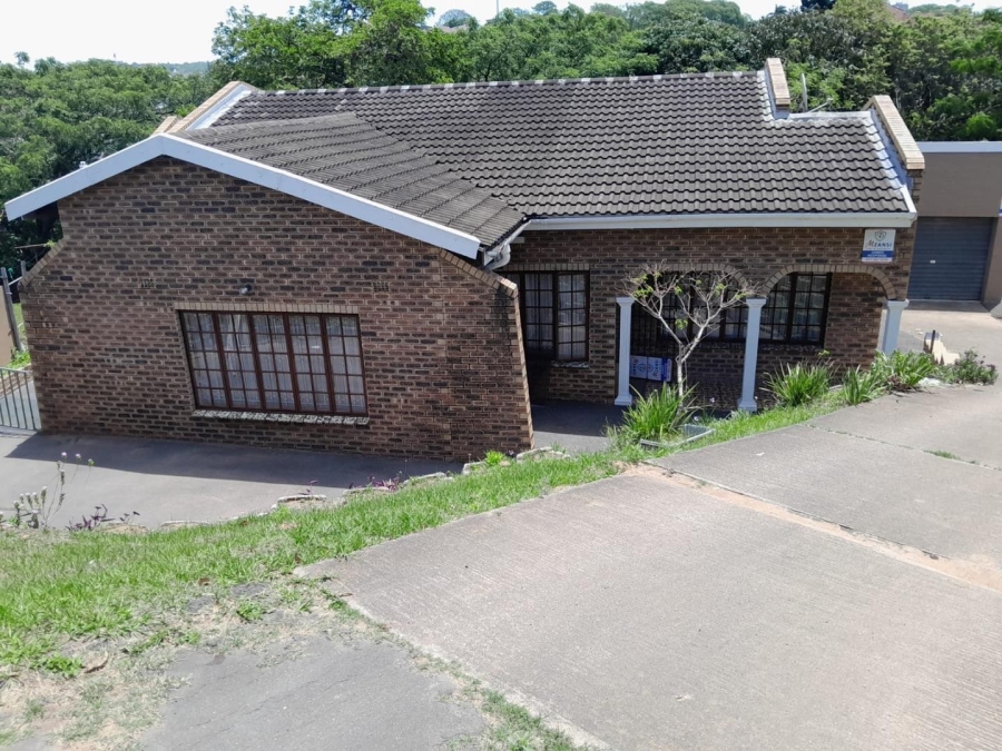 3 Bedroom Property for Sale in Silverglen KwaZulu-Natal