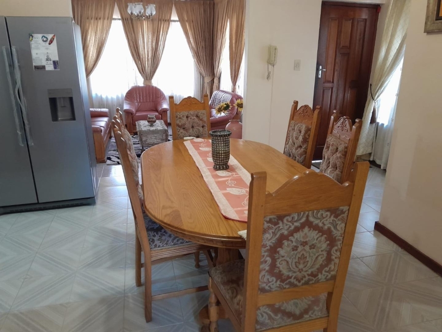 3 Bedroom Property for Sale in Silverglen KwaZulu-Natal