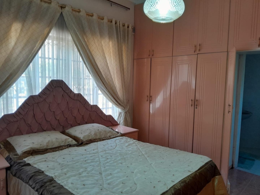 3 Bedroom Property for Sale in Silverglen KwaZulu-Natal