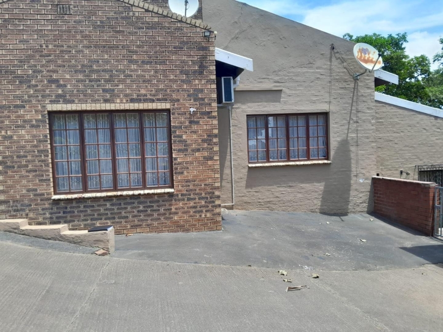 3 Bedroom Property for Sale in Silverglen KwaZulu-Natal