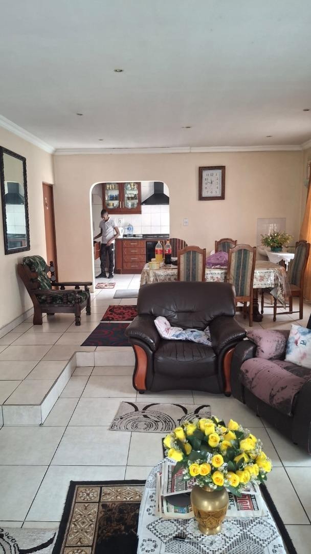 4 Bedroom Property for Sale in Bluff KwaZulu-Natal