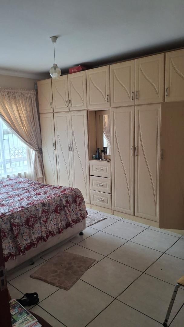4 Bedroom Property for Sale in Bluff KwaZulu-Natal