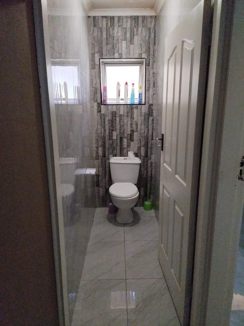 3 Bedroom Property for Sale in Silverglen KwaZulu-Natal