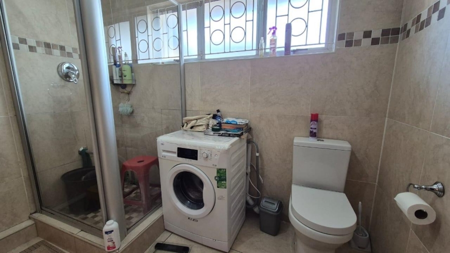 4 Bedroom Property for Sale in Umhlatuzana KwaZulu-Natal