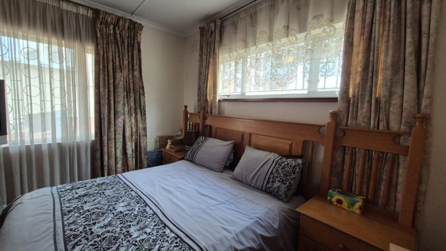 4 Bedroom Property for Sale in Umhlatuzana KwaZulu-Natal