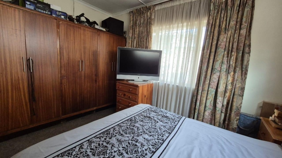 4 Bedroom Property for Sale in Umhlatuzana KwaZulu-Natal