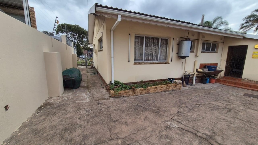 4 Bedroom Property for Sale in Umhlatuzana KwaZulu-Natal