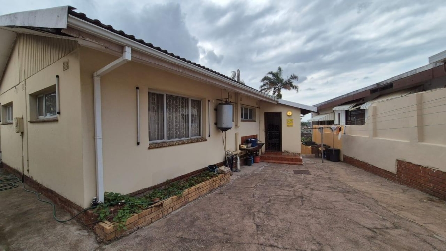 4 Bedroom Property for Sale in Umhlatuzana KwaZulu-Natal