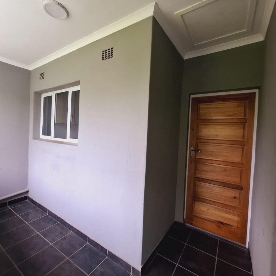 2 Bedroom Property for Sale in Umhlatuzana KwaZulu-Natal