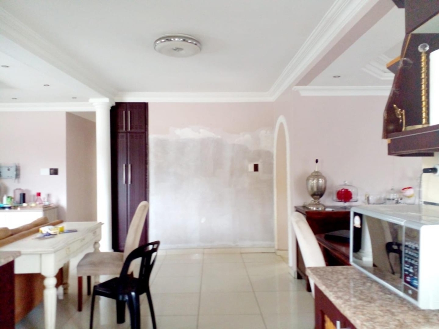 To Let 4 Bedroom Property for Rent in Malvern KwaZulu-Natal