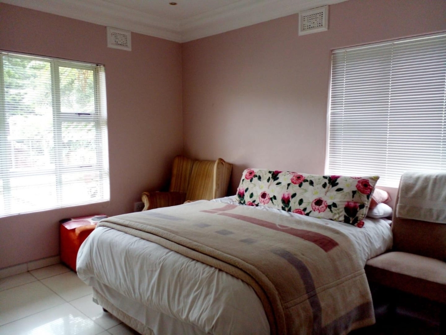 To Let 4 Bedroom Property for Rent in Malvern KwaZulu-Natal