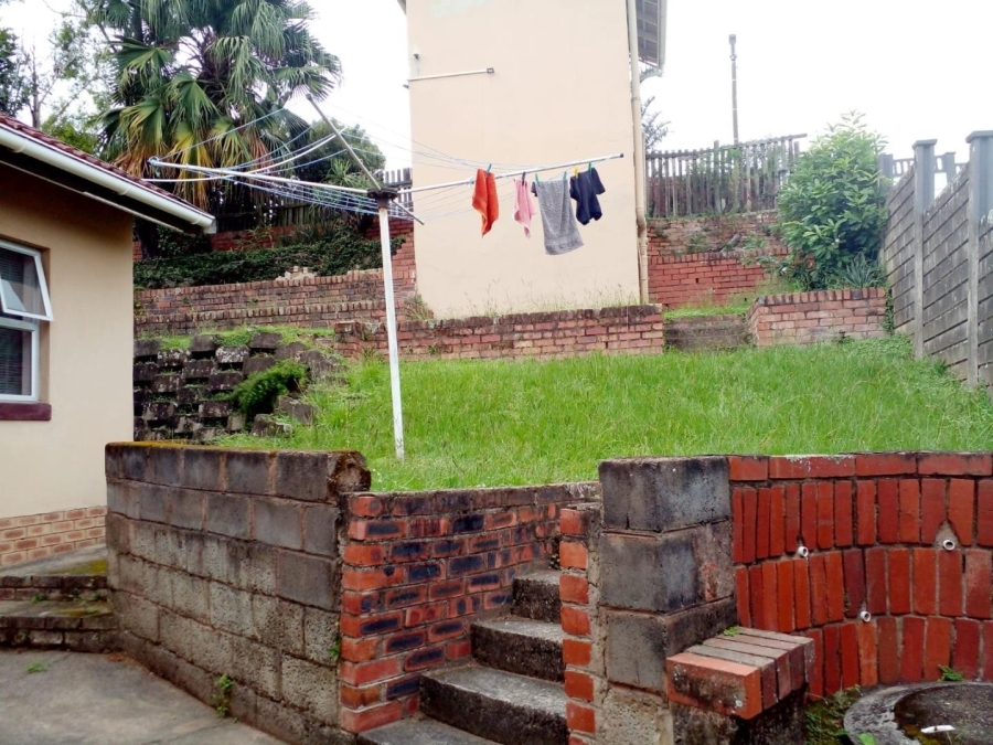 To Let 4 Bedroom Property for Rent in Malvern KwaZulu-Natal