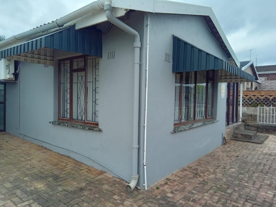 3 Bedroom Property for Sale in Shallcross KwaZulu-Natal
