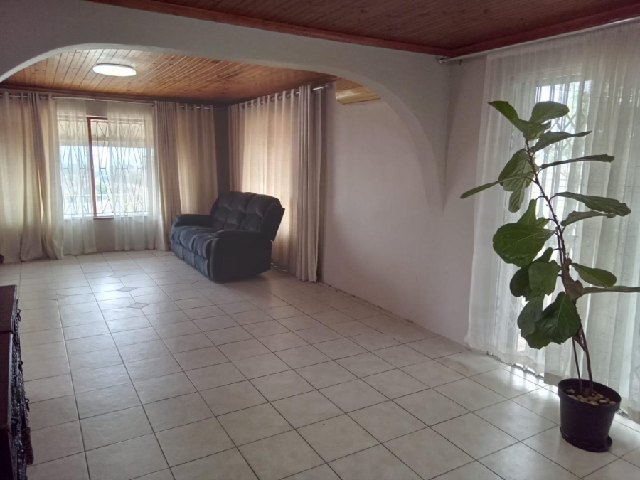 3 Bedroom Property for Sale in Shallcross KwaZulu-Natal