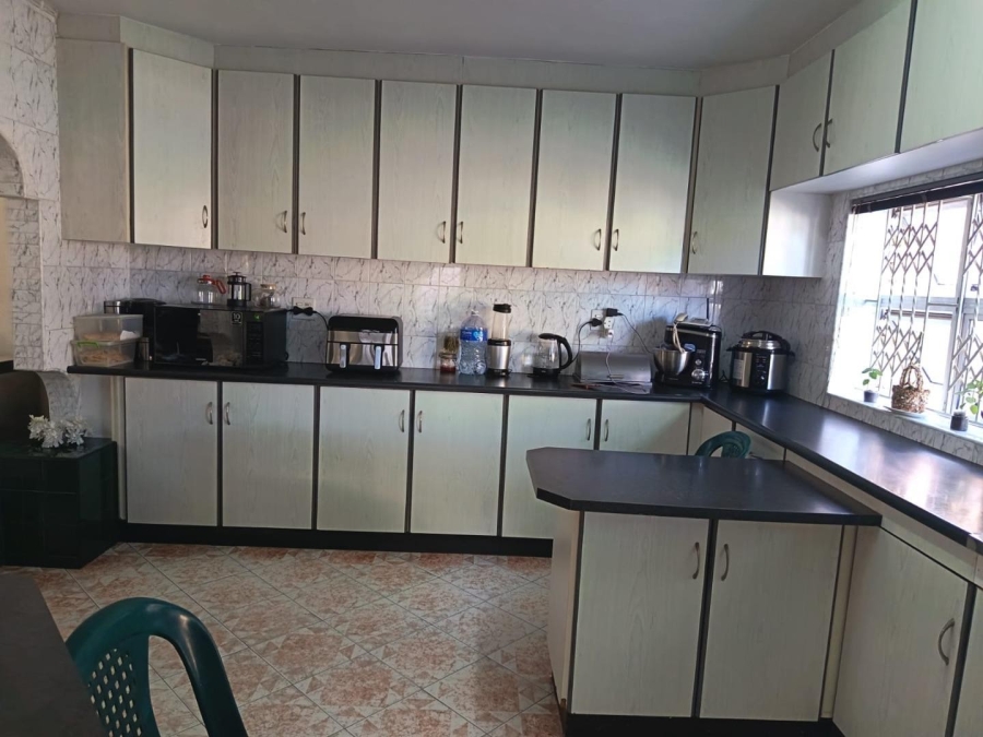4 Bedroom Property for Sale in Crossmoor KwaZulu-Natal
