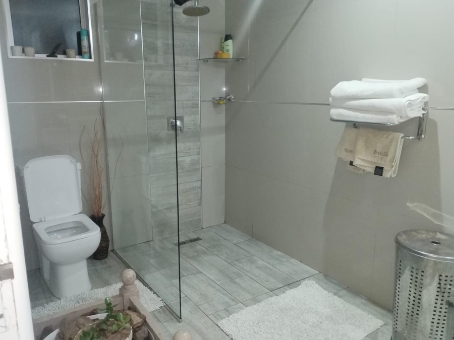 2 Bedroom Property for Sale in Sherwood KwaZulu-Natal