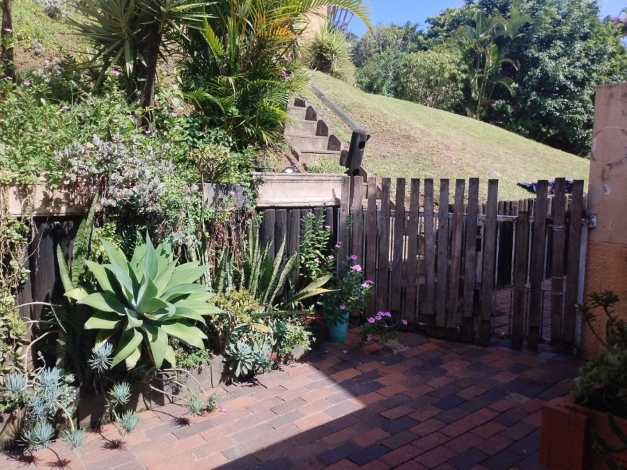 2 Bedroom Property for Sale in Sherwood KwaZulu-Natal